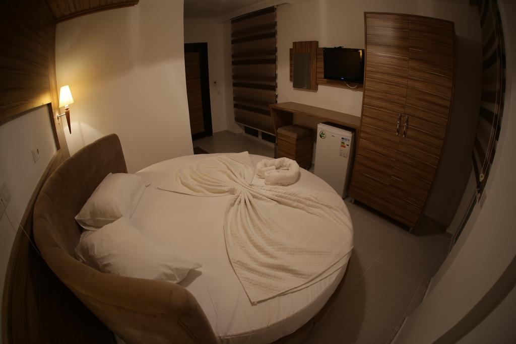 Araucaria Pension Antalya Pokój zdjęcie